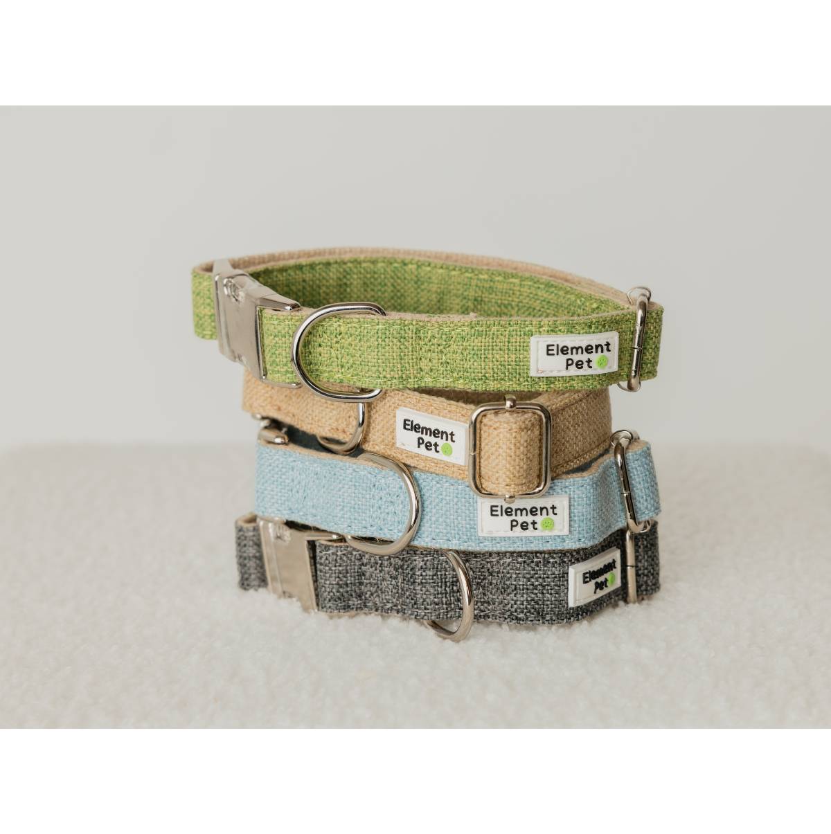 Collars & Leashes