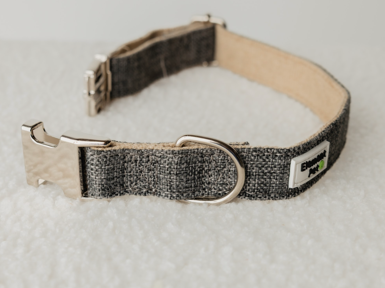 Natural hemp dog collar in tan – eco-friendly, adjustable, and durable
Eco-friendly hemp dog collar in carbon gray – sustainable and minimal
Green hemp dog collar for dogs – comfortable and plant-based
Aqua hemp collar for dogs – breathable, lightweight, and plastic-free